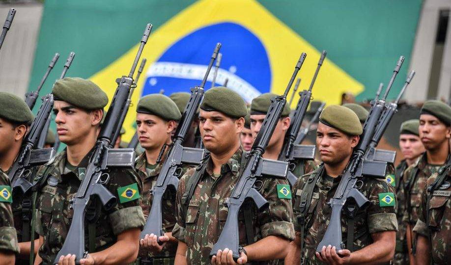 Exército Brasileiro 🇧🇷 on X: Você sabe como ingressar no Exército  Brasileiro? Confira:   / X